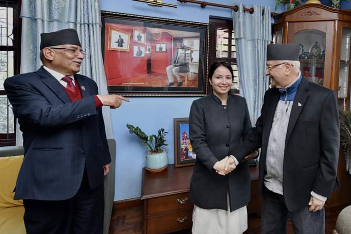 BinodBg's tweet photo. फोटो अफ द डे 
#Olitics https://t.co/NeMRa3GgKj