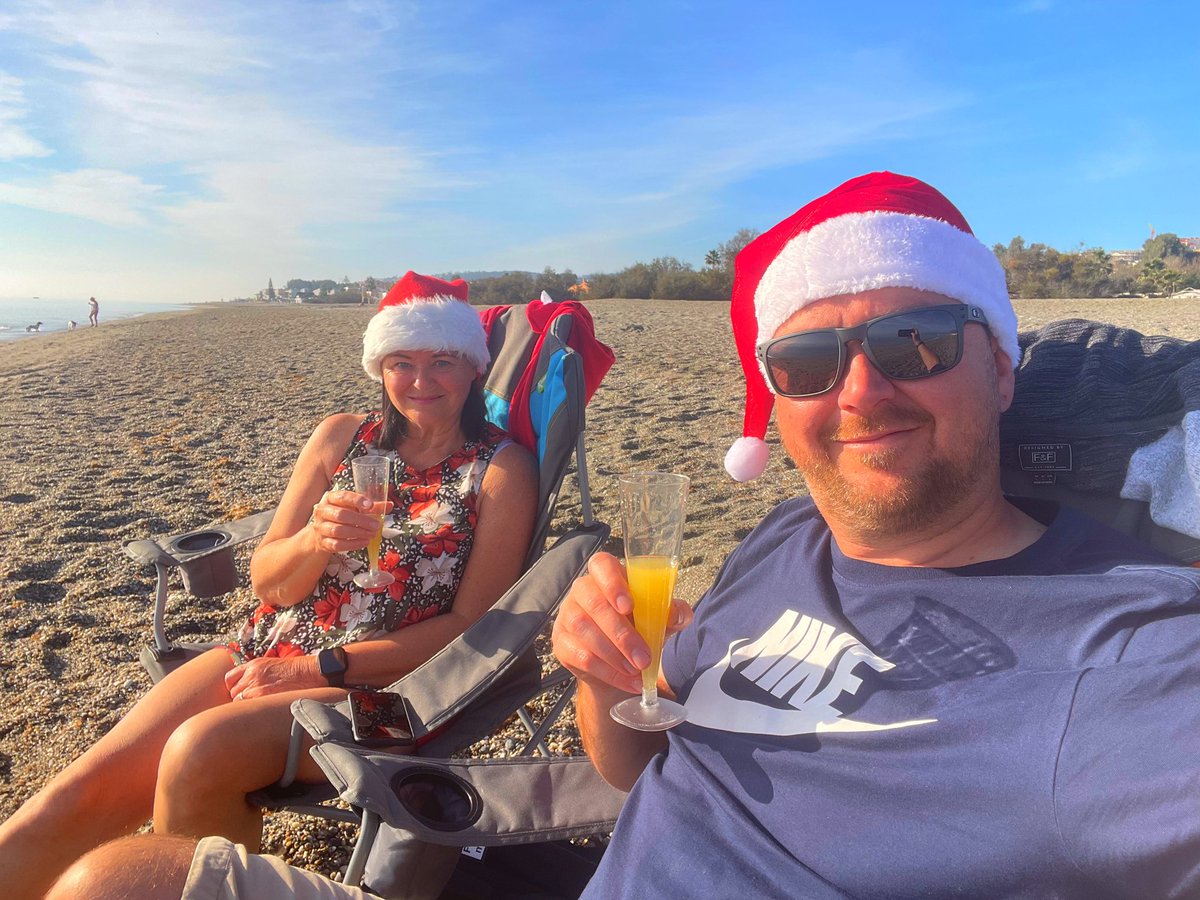 Merry Christmas everyone  #spain #baileyautograph
