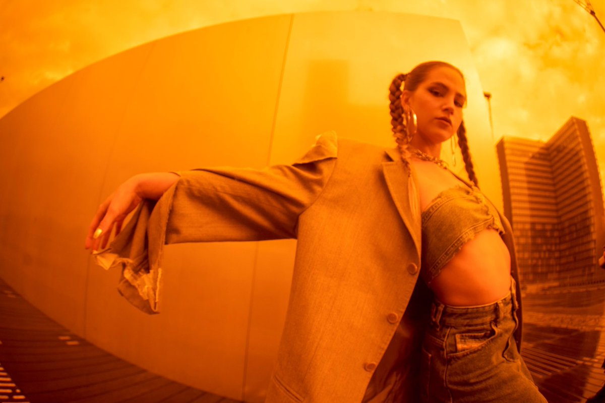 scarlett rose tweet media