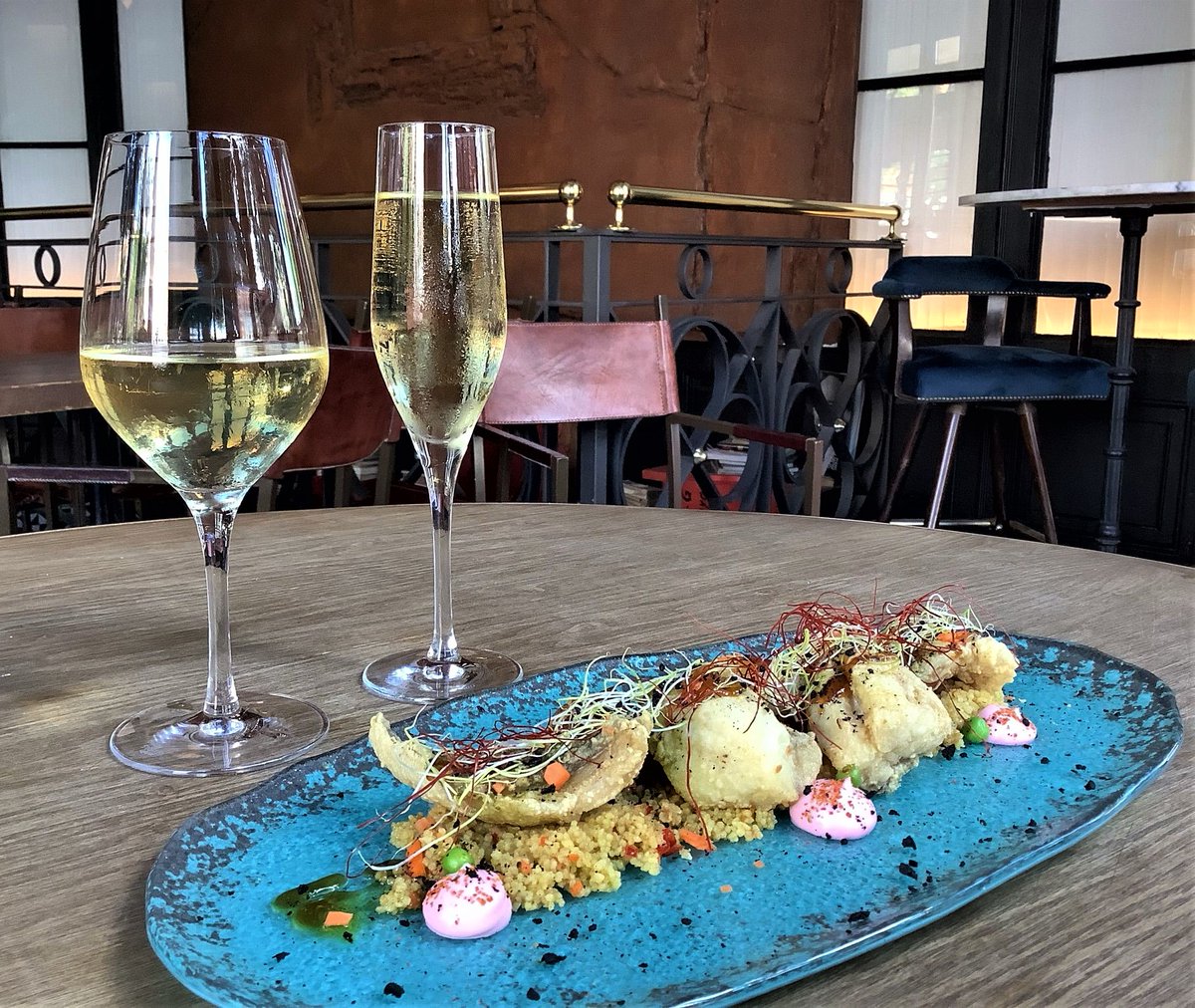 Tú eliges la compañía, nosotros nos encargamos del resto
Amigos, familia...sea cual sea la compañía que elijas, el día será simplemente perfecto
#Martinete #restuarantesMadrid #gastronomia #goodfood #foodie