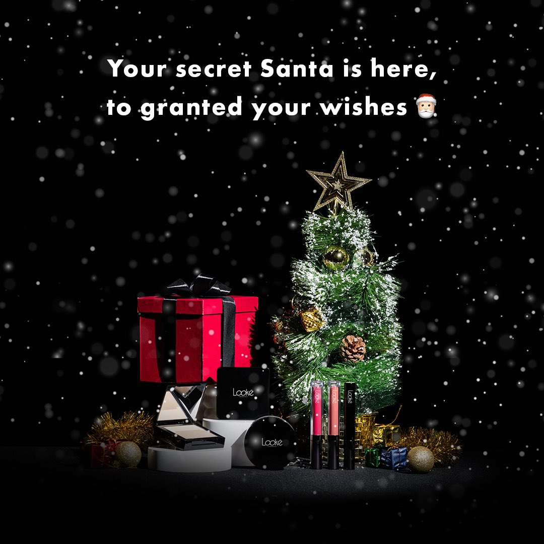 Hohoho... your secret Santa is here, to granted your wishes🎅🏻🪄

🎄 𝐂𝐡𝐫𝐢𝐬𝐭𝐦𝐚𝐬 𝐒𝐩𝐞𝐜𝐢𝐚𝐥 𝐆𝐢𝐯𝐞𝐚𝐰𝐚𝐲!🎄

Rules:
🪄Follow &amp; mention <a href="/lookecosmetics/">Looké Cosmetics</a>
🪄 🔁 + ❤️ twit ini
🪄 Reply wishlist Looké-mu yang mau dikabulin Santa

Good luck and Merry Christmas!