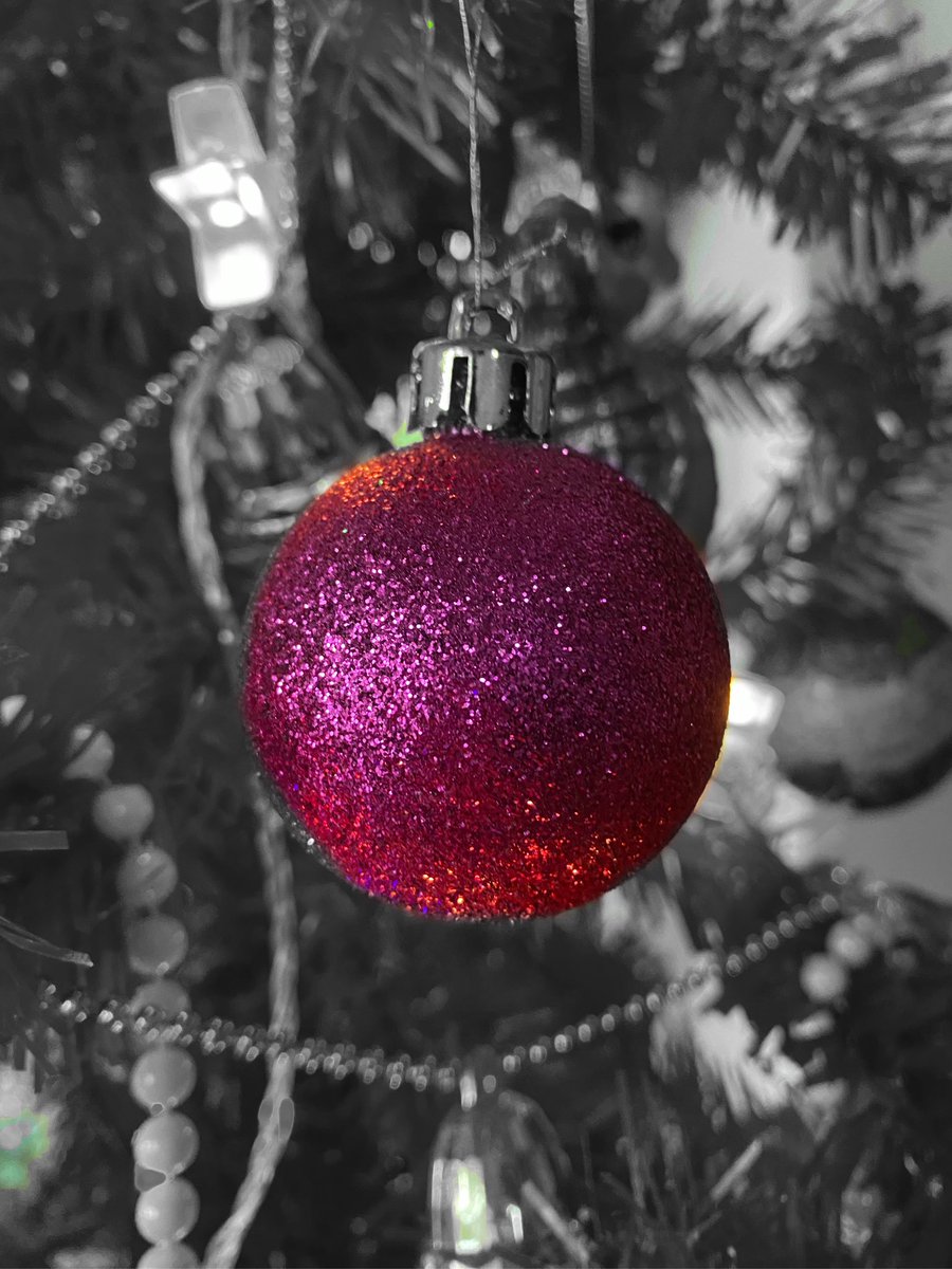 ✨Frohe Feiertage✨

Wir wünschen Euch besinnliche Tage🎄🎁❤️ 

📸 Katharina Isabel Franke 

#eifelhilft #eifel #weihnachten2022
