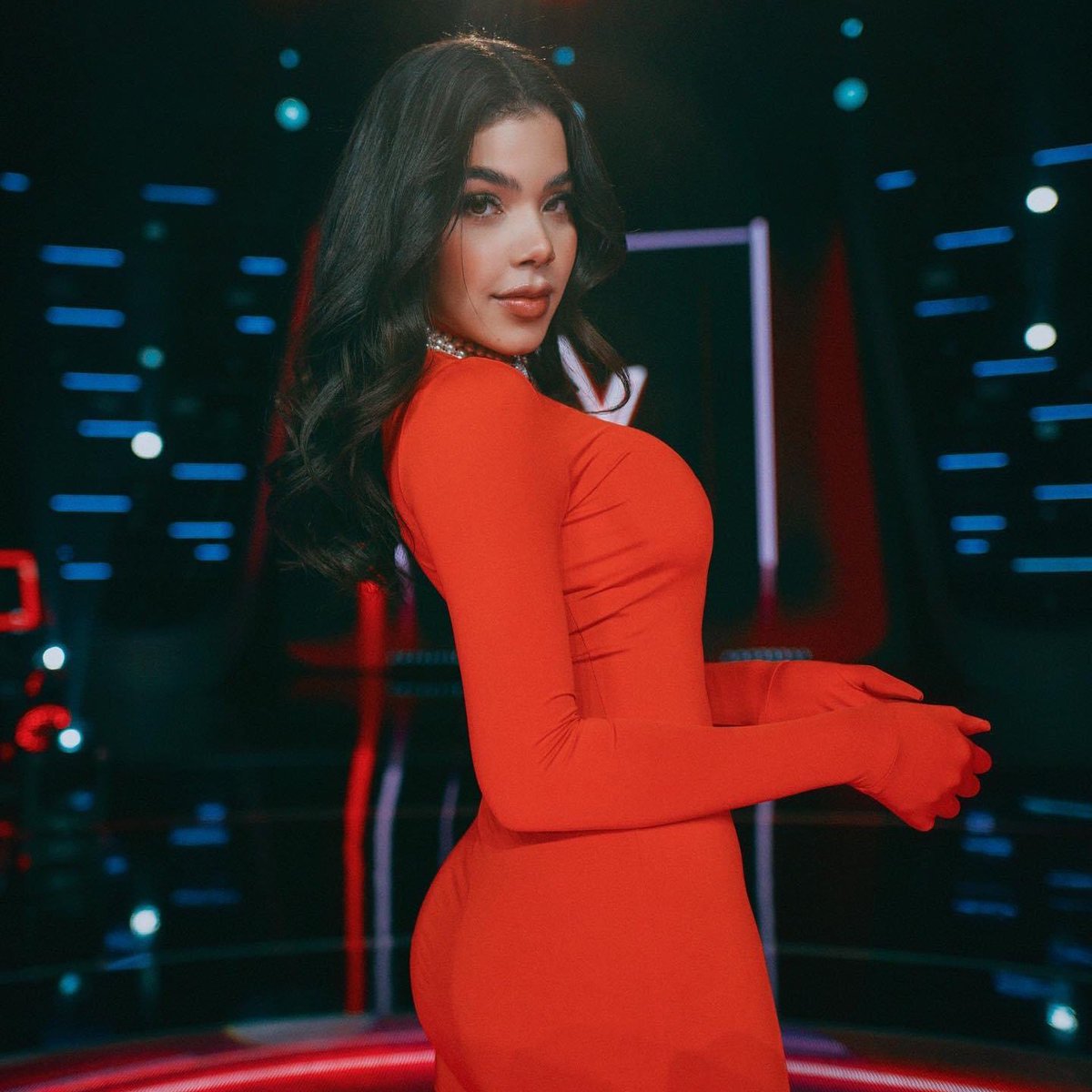 KeninisMx's tweet photo. Spotify Update — Oyentes Mensuales:

Kenia OS — 4,892,541 (+139,207) *new biggest peak in her career* https://t.co/NDhiQgtakz