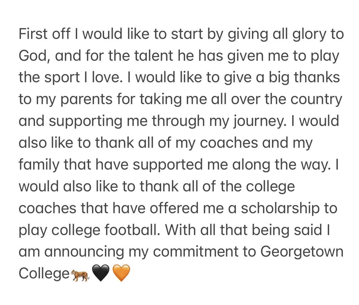 combs_04's tweet photo. Merry Christmas! I am 100% committed to Georgetown College! 🏈🧡🖤🐅 @GtownCoachO @CoachKellerGC @Gtown_Football @ApolloEaglesFo1 @Brian_Combs80 @scombs32 https://t.co/hvwJ4cXBps