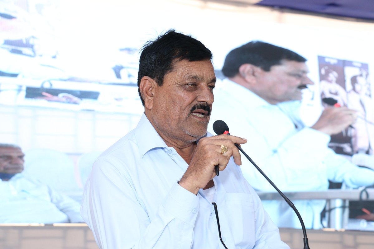 bamcefworld's tweet photo. 39th BAMCEF National Convention First Day, First Session Highlights
#BAMCEF #unityofmulnivasi #39thnationalconvention #KALYAN #maharashtra #kamlakantkale #dinabhanaji #dkkhaparde https://t.co/2NKf0um8Y2