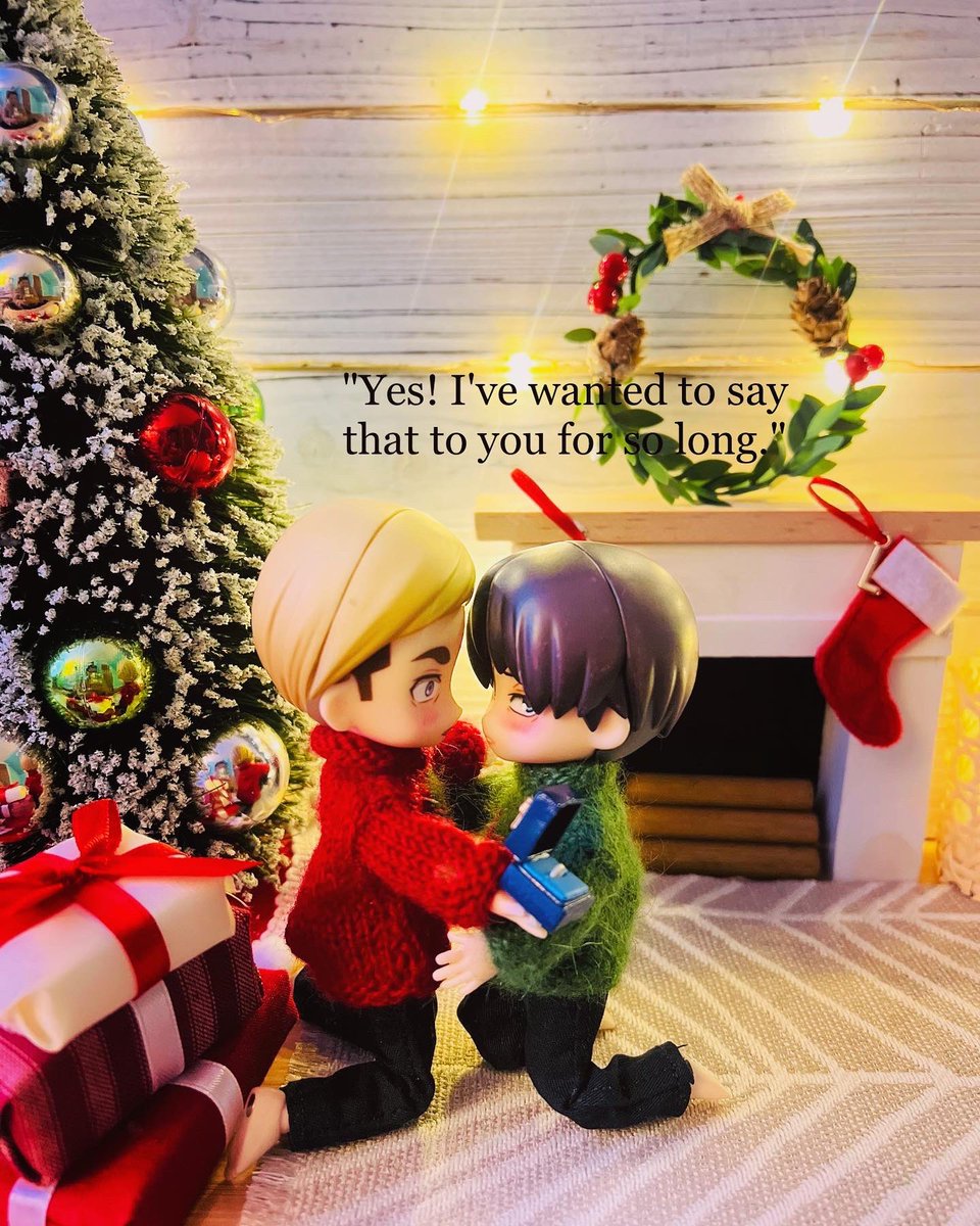 wikiwicked82's tweet photo. Merry Christmas and Happy Birthday Levi!💍💕
#eruri #leviackerman #erwinsmith #エルリ #Nendoroid https://t.co/ppTfTE5NuI