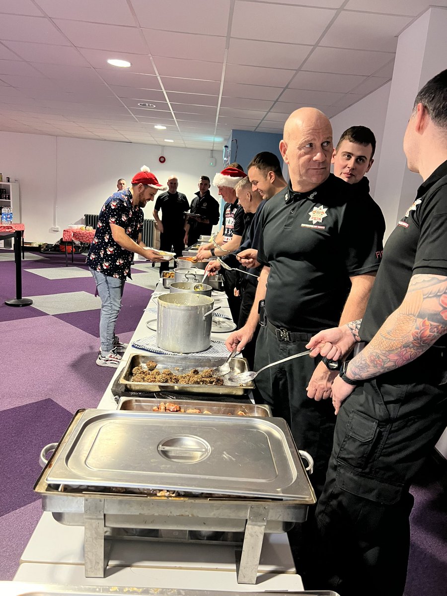 Matt Young🌈 tweet media