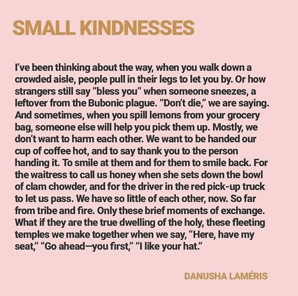 KindnessChamps's tweet photo. Poet Danusha Laméris wrote this collaborative poem after more than 1,300 #teenagers shared the small kindnesses they appreciate💞 #kindness #smallkindnesses #love #peace #joy🌟
Merry Christmas❤️💚
@DanushaLamèris https://t.co/L2ED9gZjw3
