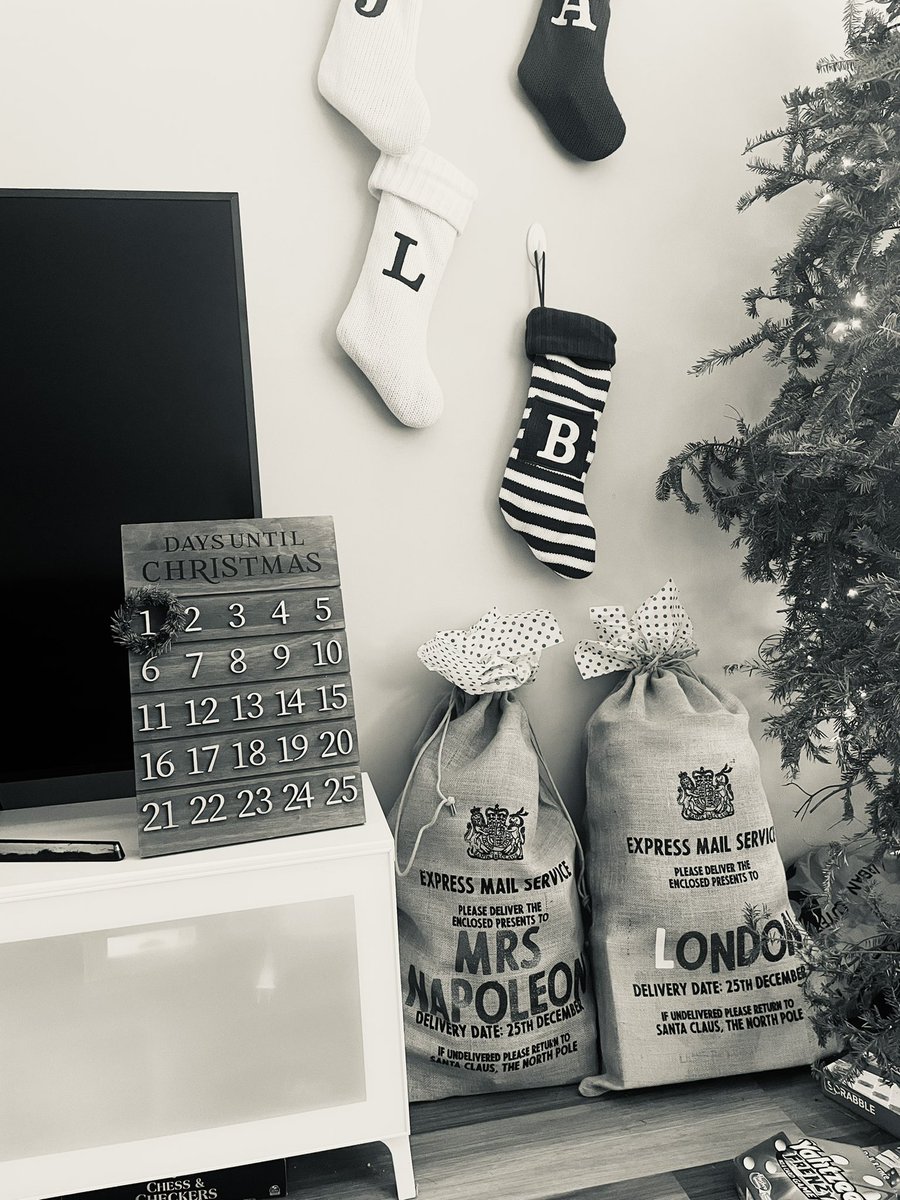 Napoleon tweet media