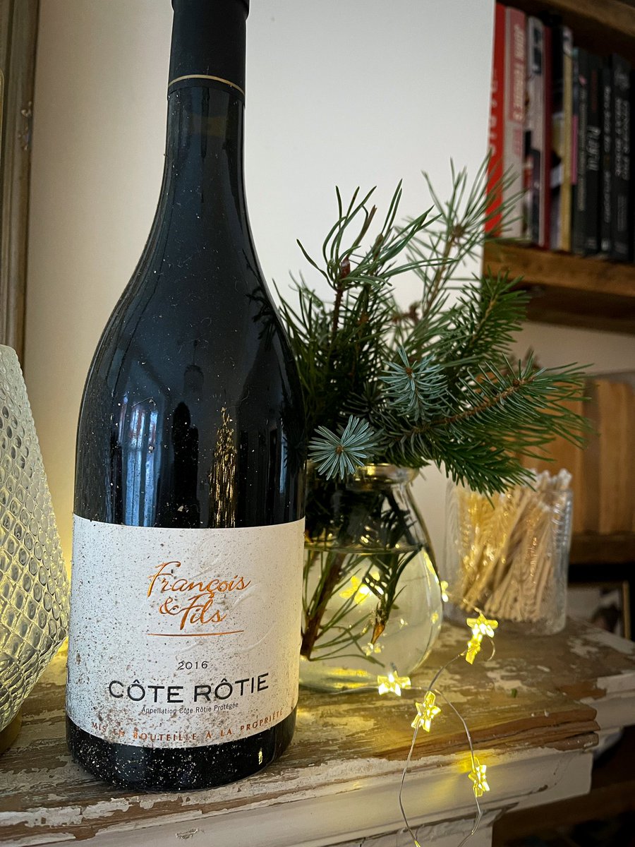 Gareth Jones tweet media