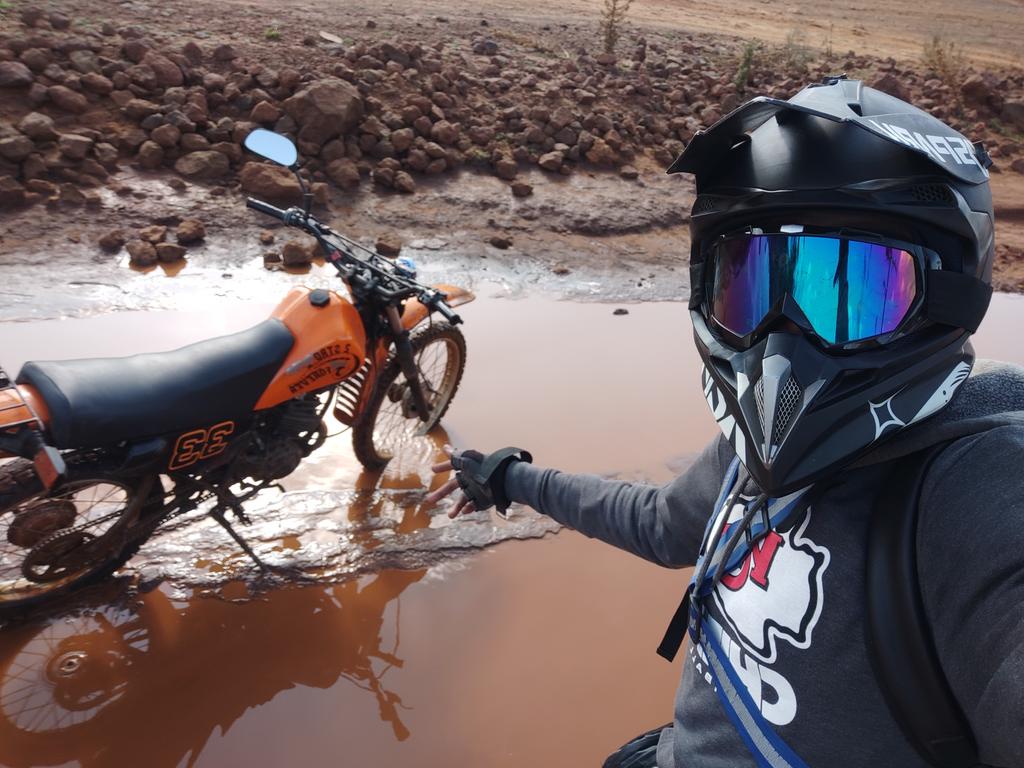 gr8vinn's tweet photo. On that Christmas Dip 😜😜
#Offroadingadventures
#DTChampseries https://t.co/r7AbvrwMvp