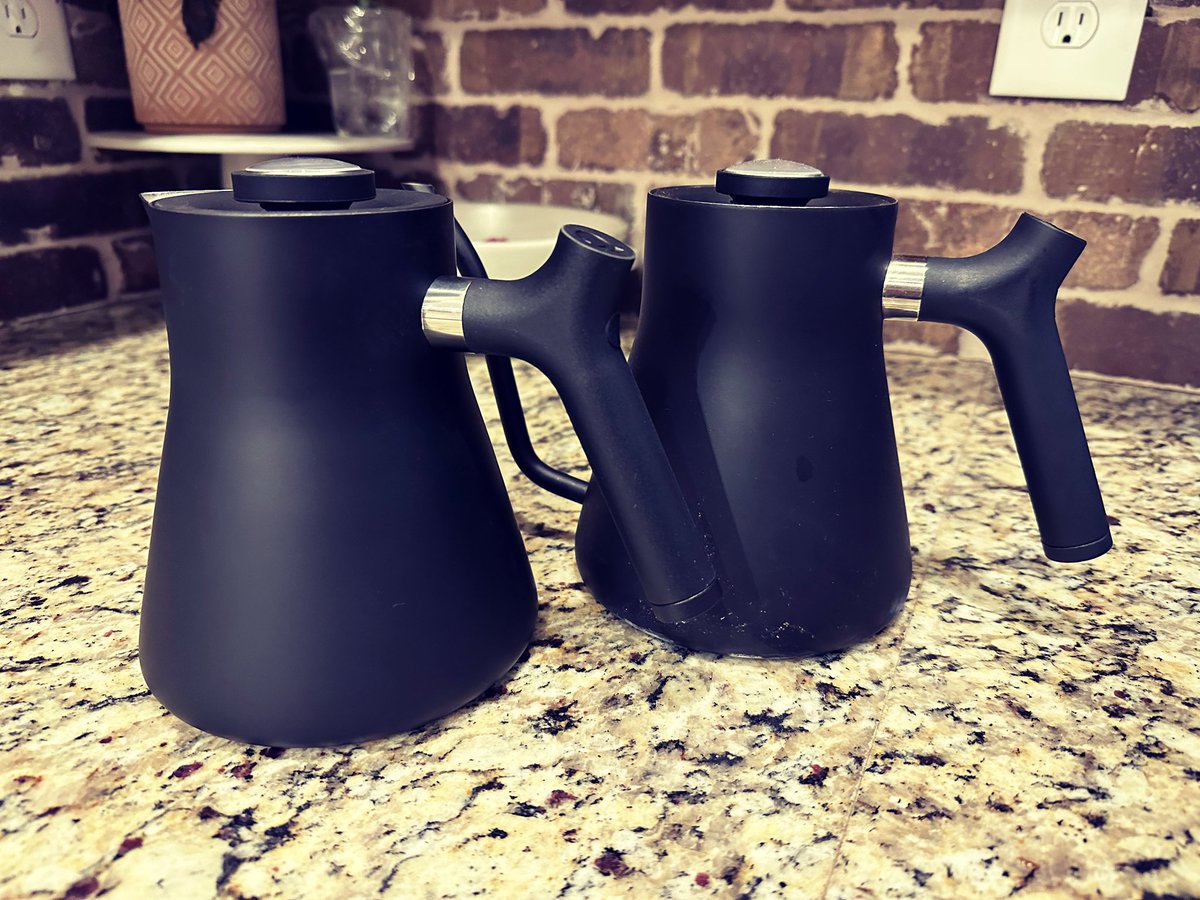 cwganssle's tweet photo. Time to get my tea game on with my new @fellowproducts tea kettle to match my #hellofellow #coffee pour-over! https://t.co/FGYZvk5U1n