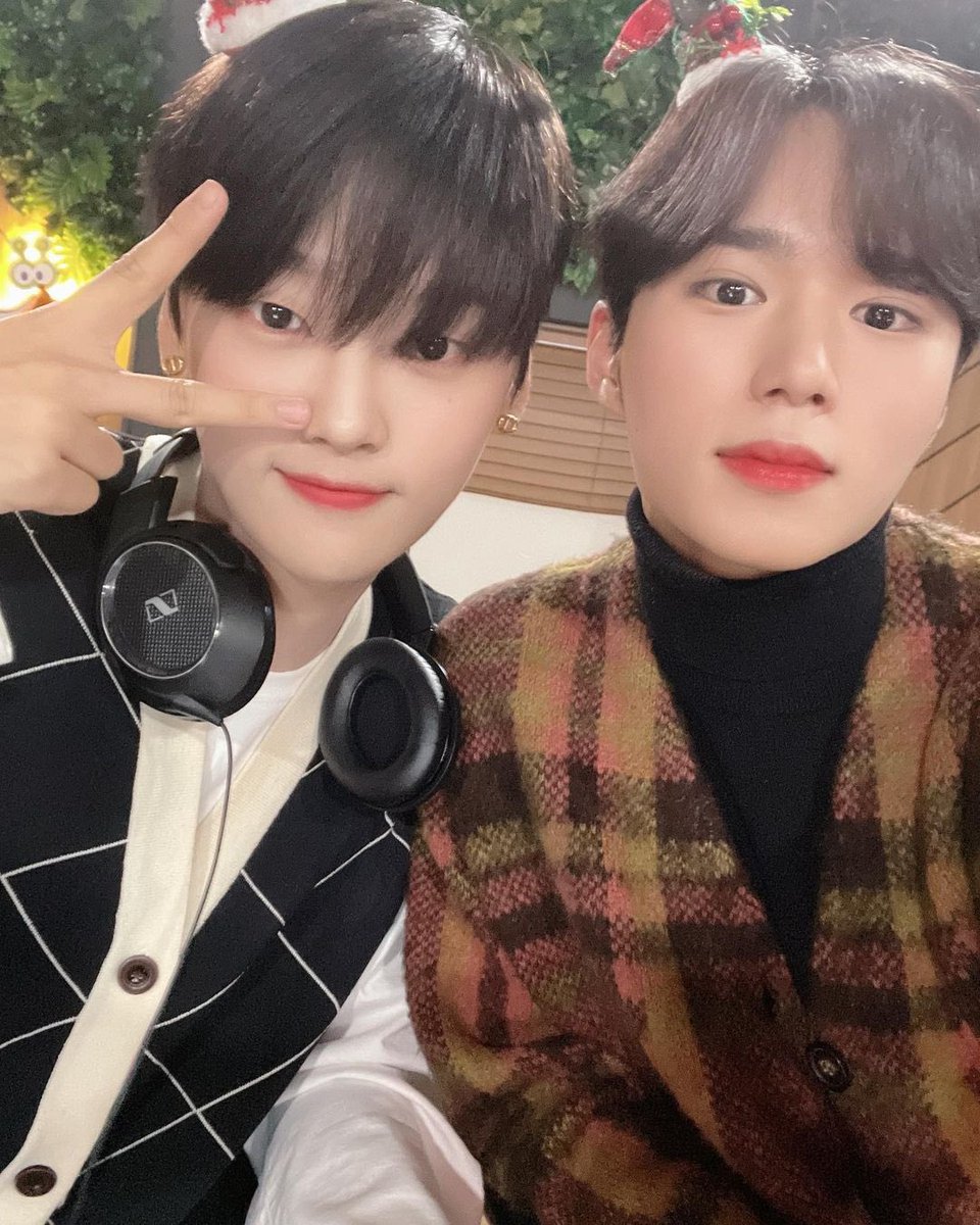 junseo files tweet media