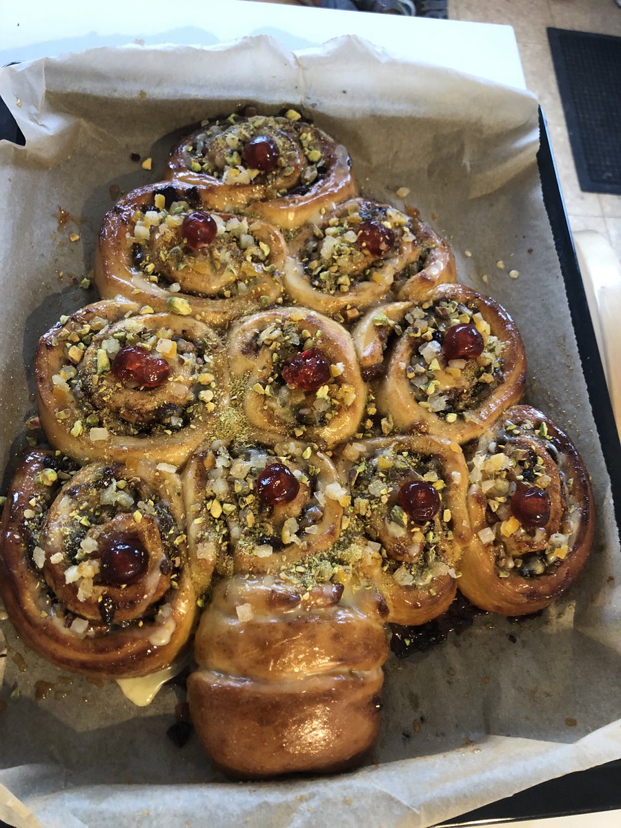 7th year of the Christmas Chelsea bun making. Merry Christmas everyone #christmas #baking #tradition <a href="/BritishBakeOff/">British Bake Off</a>