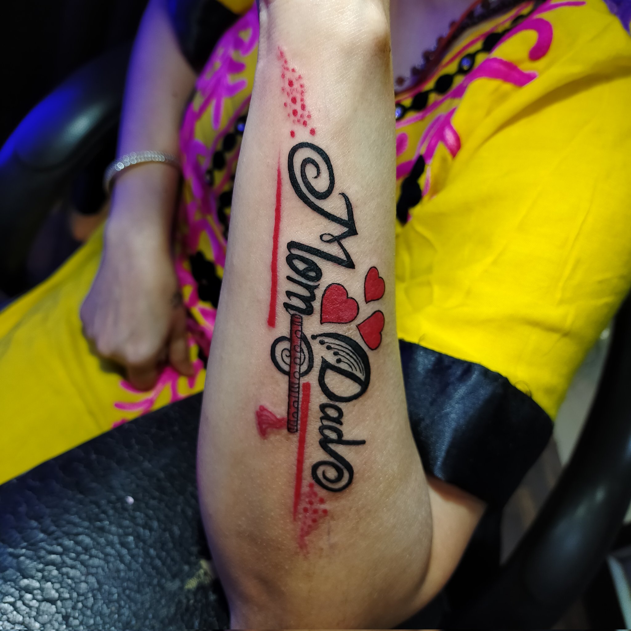 Best Mom Dad Tattoo Designs on Hand for Guys Collection