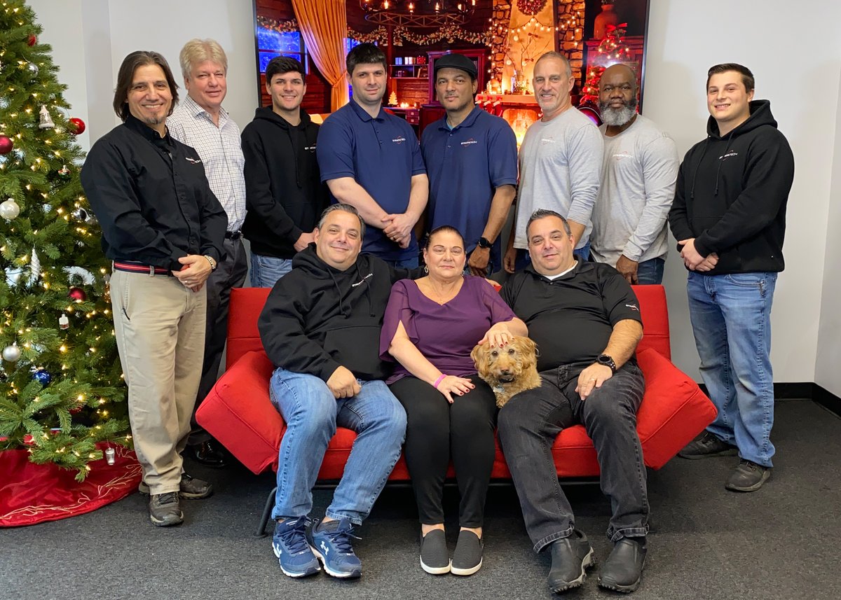 Happy holidays from Stratatech group!!#stratatechgroup #smarthome #IT #AV #technology #ITservices #homeautomation