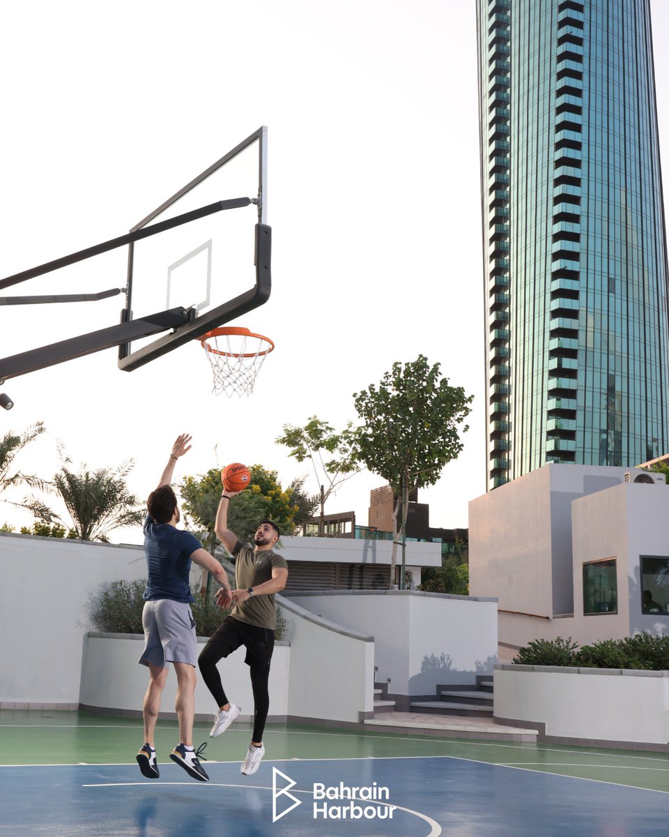 تحدى الأصدقاء في مباراة على ملعب كرة سلة #بحرين_هاربر 

Challenge Friends to a game or two on the #Bahrainhabour basketball court.

#BahrainHarbour #Apartments #Fancy #Luxuries #Modern #Modern_Apartment #Investment #Properties #Decor #Interior #InteriorDesign