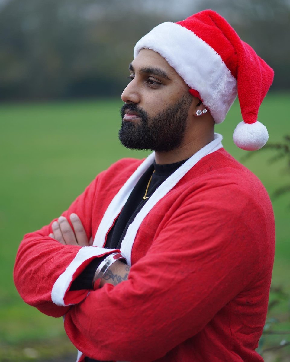 𝙼𝚎𝚛𝚛𝚢 𝙲𝚑𝚛𝚒𝚜𝚝𝚖𝚊𝚜 𝚈𝚊 𝚁𝚊𝚜𝚌𝚊𝚕𝚜 𝚡 

#Christmas2K22 #MerryChristmas 
#JeevesChristmas #merrychristmasyafilthyanimal 
#christmas #xmas #merrychristmas #christmastime #love #winter #art #instagood #december #noel #photography 

LoveNPeace X