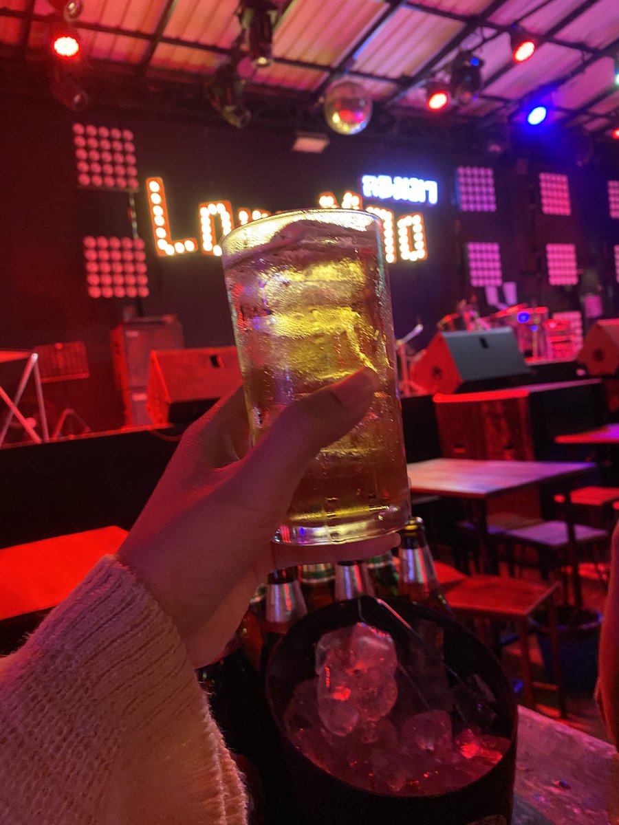 ชนแก้วหน่อย😂 #นวนคร