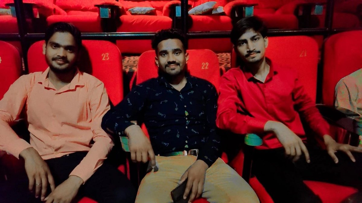 Kushawaha2RS's tweet photo. #SQUAD
#KGF_Movie #21अप्रैल_2022
इस वर्ष के अंत में एक स्मृति साझा करते है
#Engineers #Mechanical_Engineer https://t.co/20hoIHsdhc