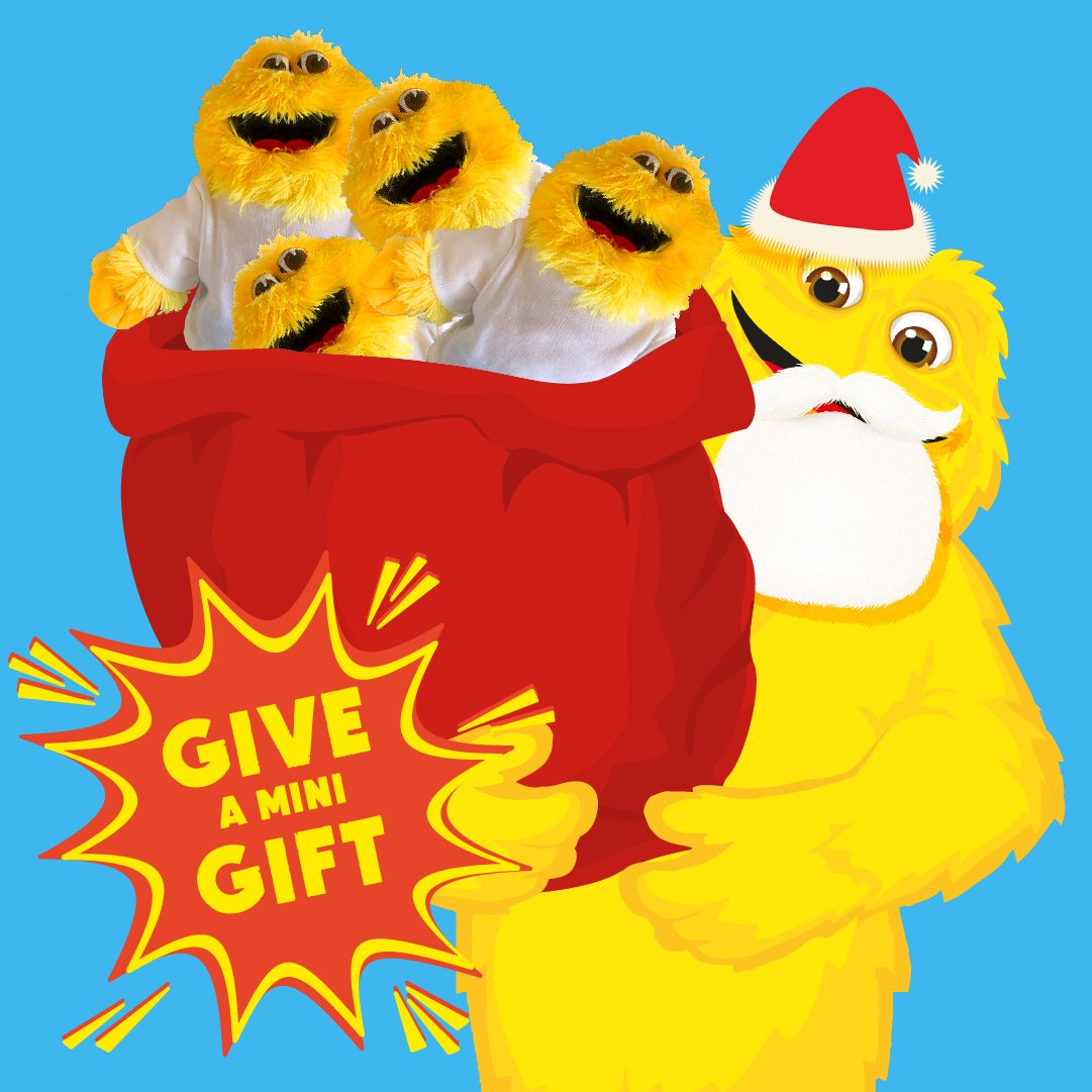 HoneyMonsterUK's tweet photo. Found this costume lying about, so after a big bowl of puffs, I'm going to drop some mini me's to my biggest fans 🎁

For a chance to win:
👉 Follow me 
👉 Tag a friend who'd love to win a mini-me
👉 Retweet for an extra entry https://t.co/TbMToyncgI
