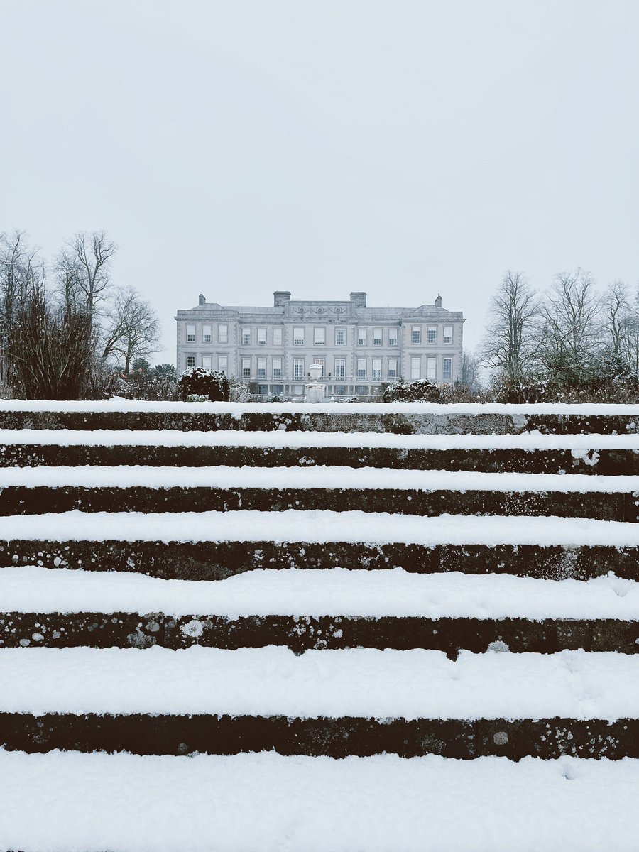Wishing you all a Merry Christmas, from the Ragley Hall Team! 🎄🎅🏻🌟