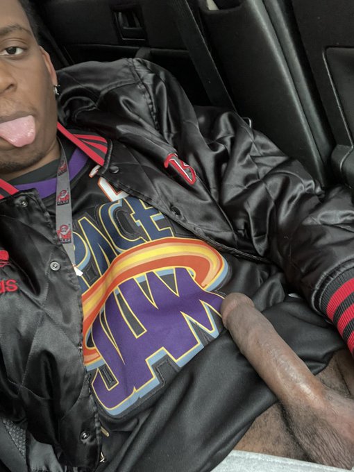 🤫🤫 https://t.co/bKOV53U5UK