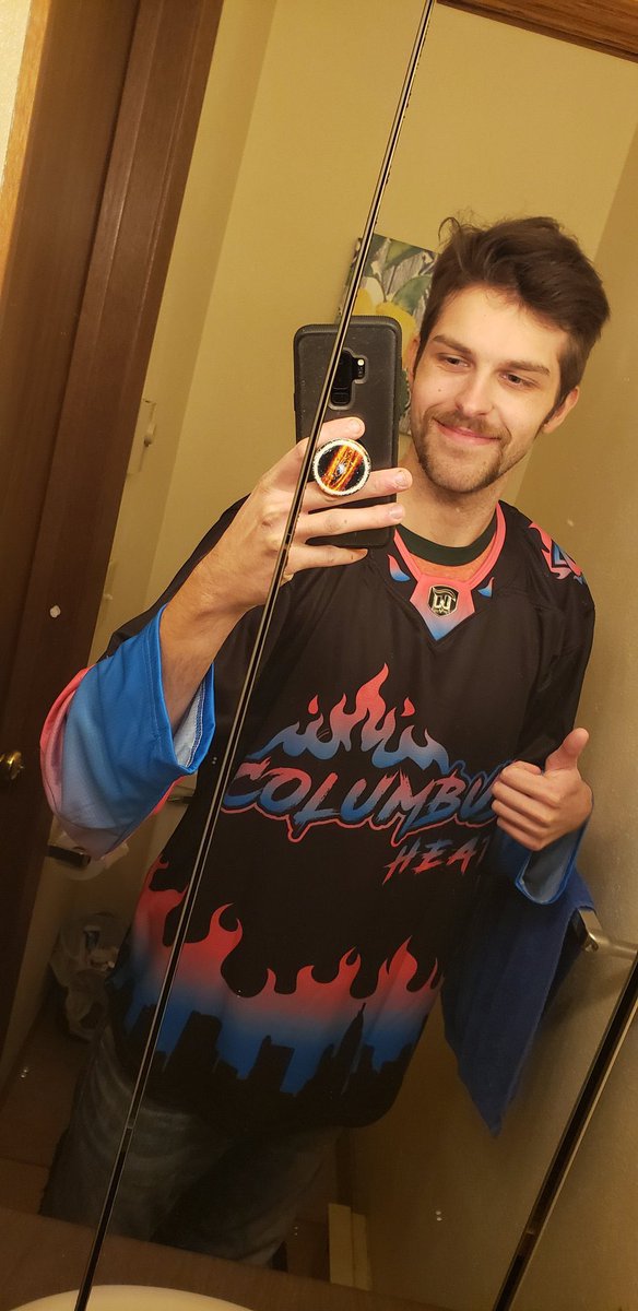 TheNasher61's tweet photo. People from all ages, all around the globe, representing the @cbusheat on Christmas🎄

Reply with your Heat gifts👇🏼
📸: @dallasjhawk @Blake_Kings94 @IronFrnz @NeekoTheReptile https://t.co/PZO7pHrdFk