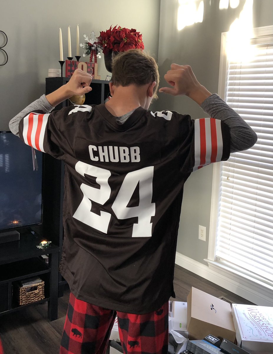 My Christmas is complete with a new <a href="/NickChubb/">Nick Chubb</a> jersey! #GoBrowns