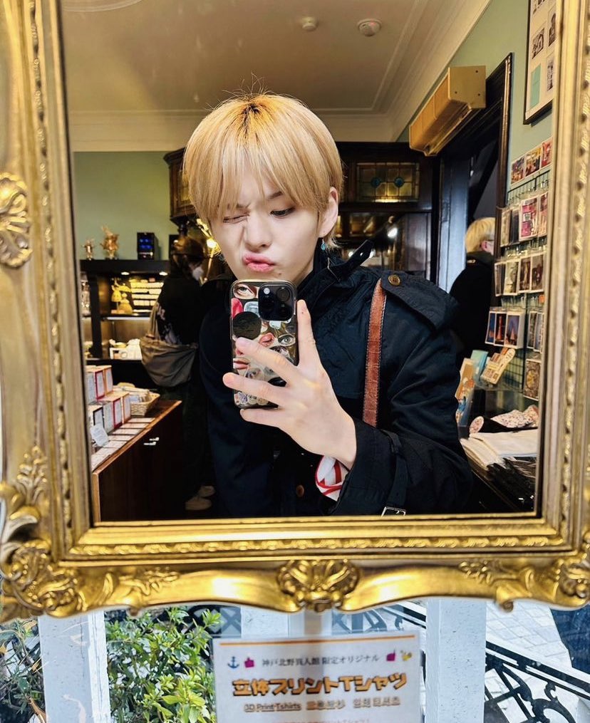 Fk1VJ2OaMAECmaH?format=jpg&name=medium