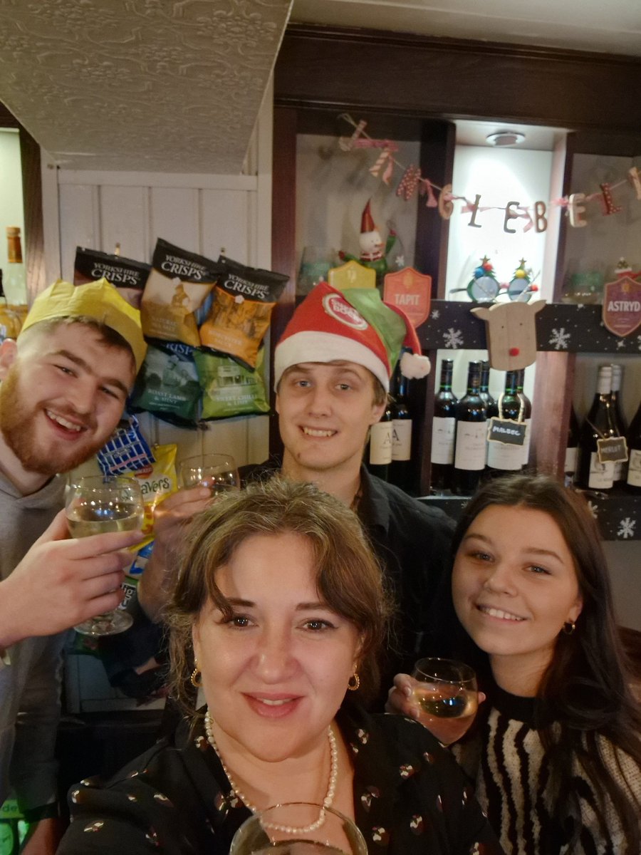 thornbridgefay's tweet photo. Christmas day @ThornbridgeStag and the annual #hamoff can you guess which won? https://t.co/e0QWeQAgb6