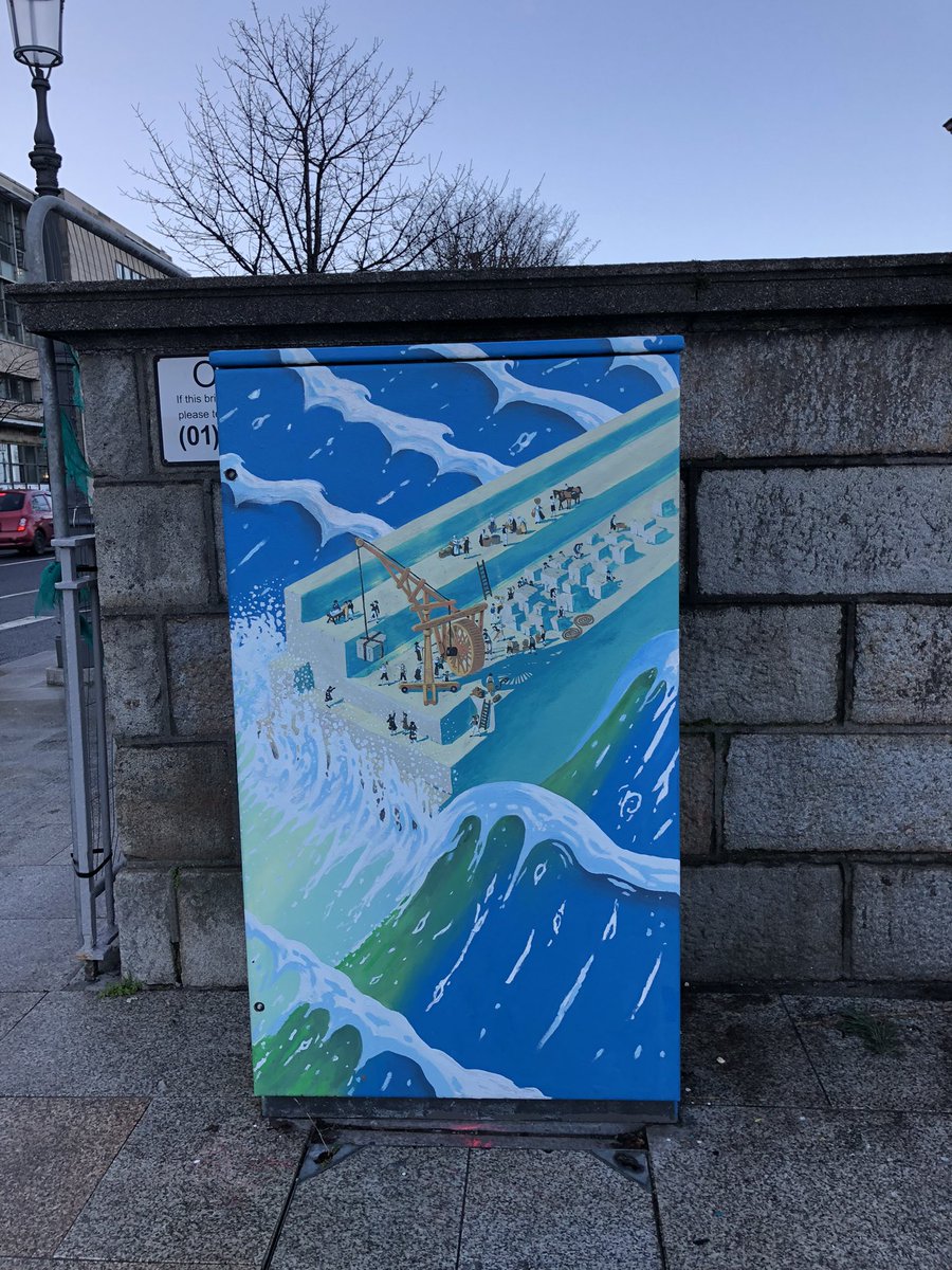 TaggingTheTags's tweet photo. Dun Laoghaire, Dart Station, 25 December 2022. Happy Christmas everyone. #TaggingTheTags https://t.co/G6kJ5HJKnX