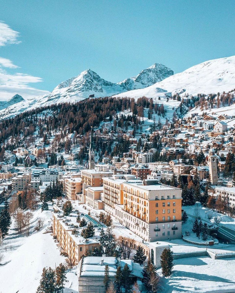 Kulm Hotel is the perfect destination for a Holiday Vacation ❄️⁠