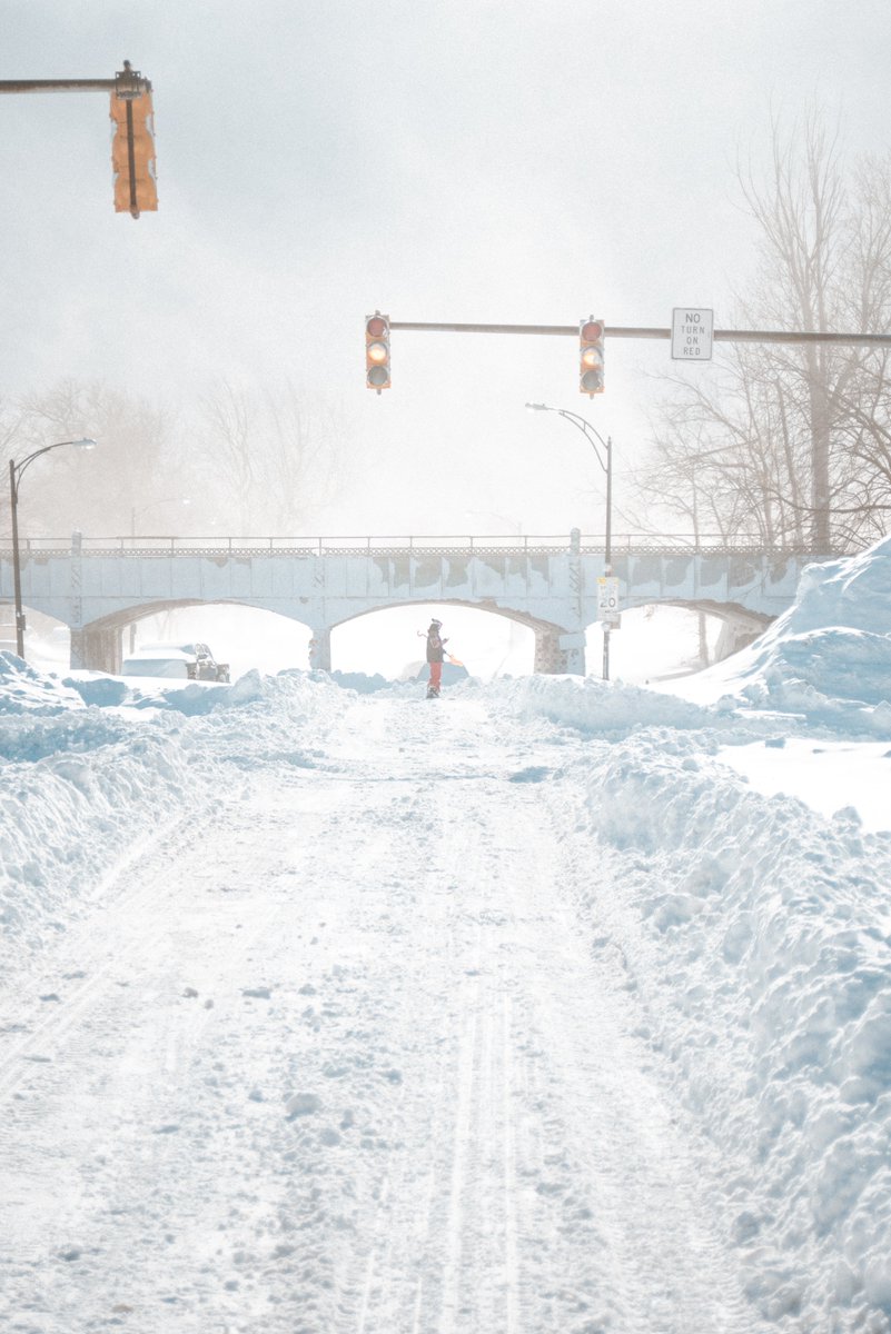 brettballachino's tweet photo. Blizzard of '22 Buffalo, NY https://t.co/oLMeaRZ9AQ