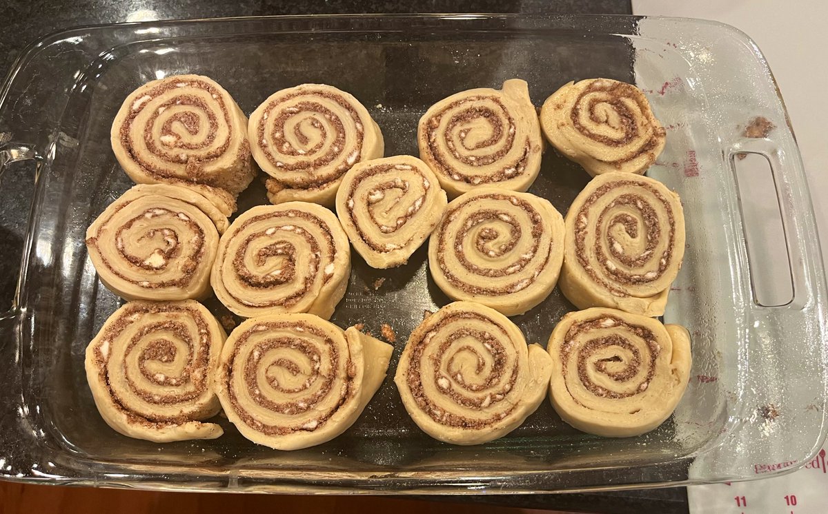 DefendAndSwerve's tweet image. Made some cinnamon rolls from scratch for Christmas breakfast. Next up: the ham