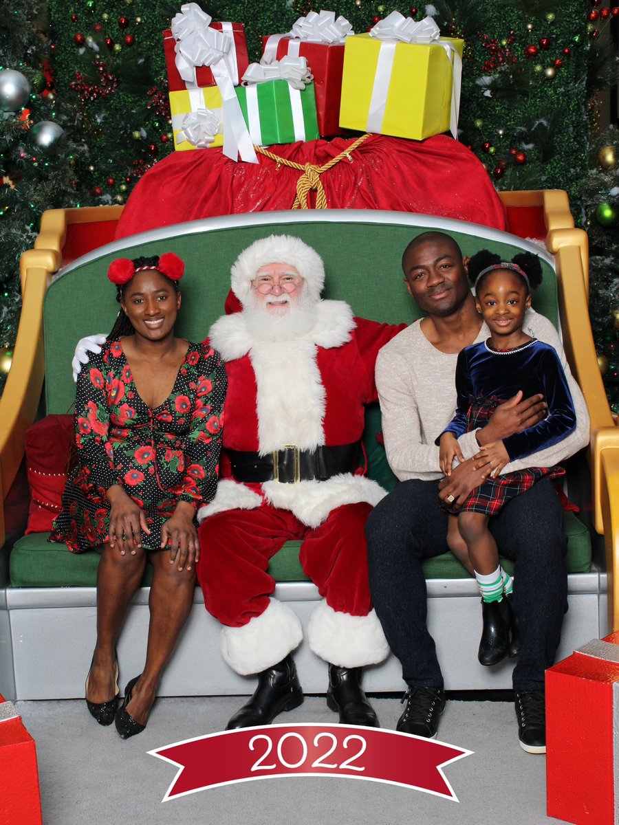 fanendo's tweet photo. Merry Christmas you all ⁦@BeckyFanendo⁩ https://t.co/pAiaVNC8WR