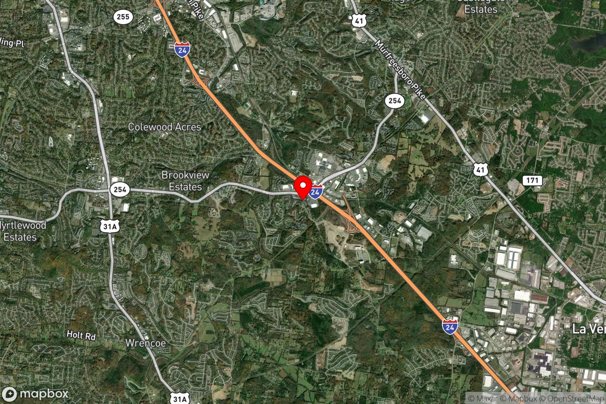 311Nashville's tweet image. 🚨 PERSONNEL IN SERIOUS DANGER / POSSIBLE OFFICER DOWN at 2127 Century Farms Pkwy in Antioch (reported 9:54am)