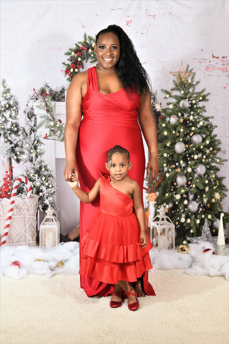 DoMonique tweet media