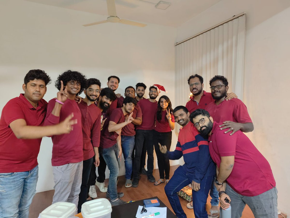 design_string's tweet image. Make memories galore! Happy Holidays.