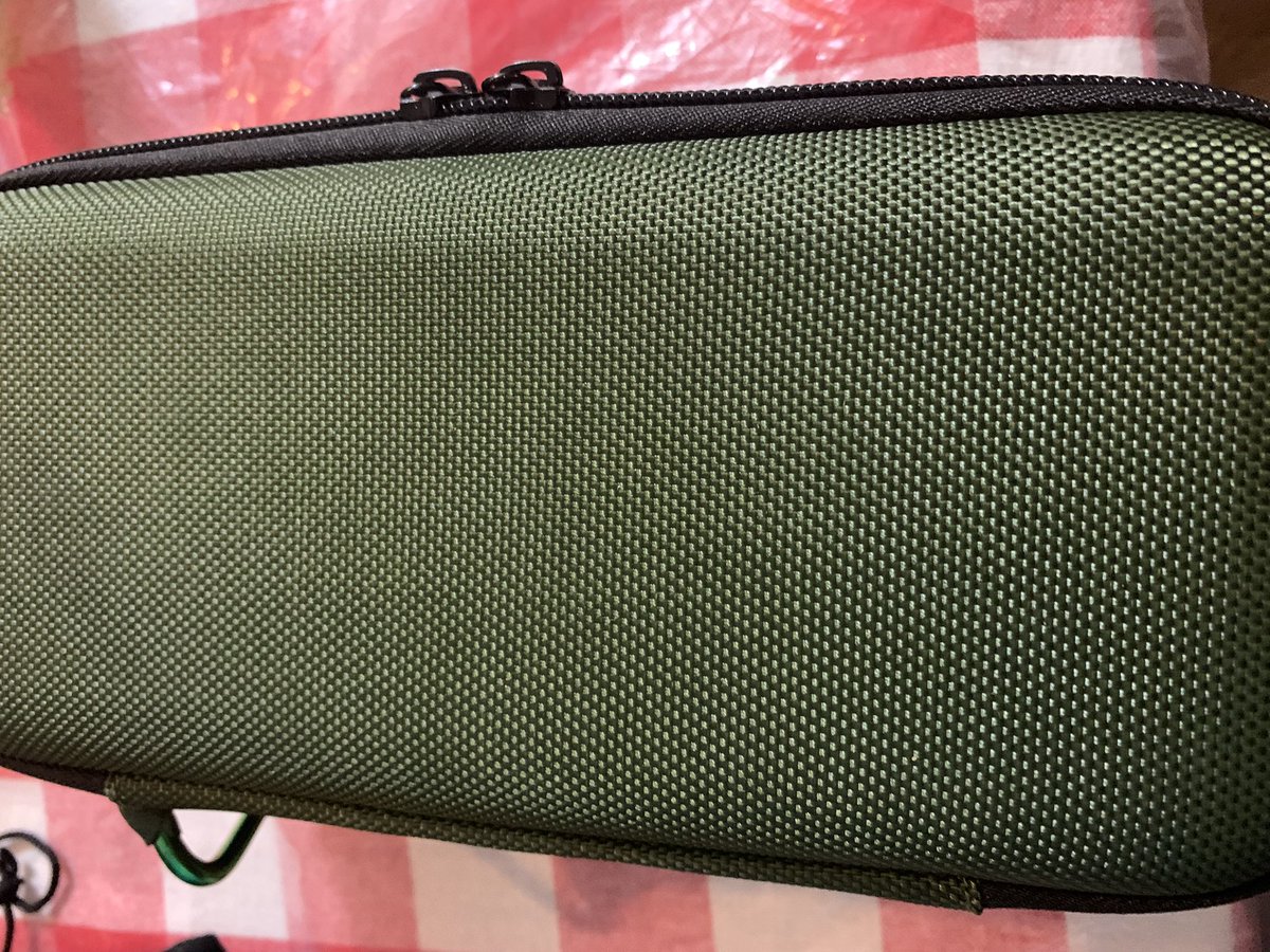 AFAnimations's tweet image. In Real Life, I Got A Radio Case &amp;amp; A Sentry Safe Box For Christmas! 🎁 🎁