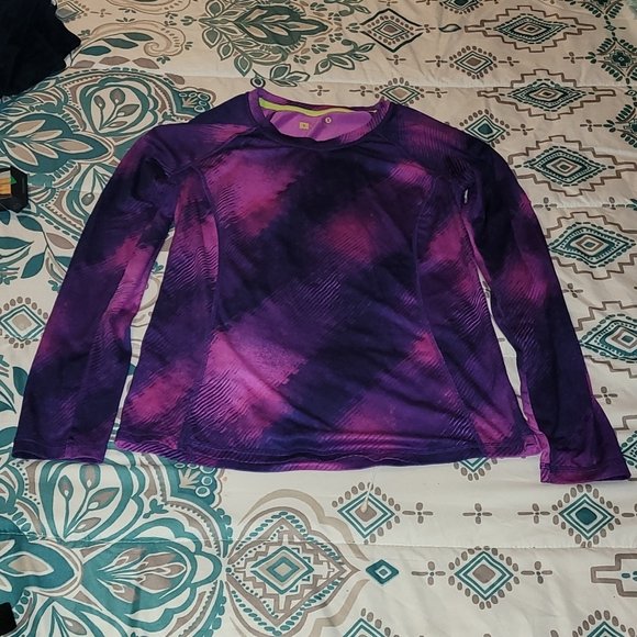 dundalk4000's tweet photo. So good I had to share! Check out all the items I'm loving on @Poshmarkapp from @DanaTimm4 #poshmark #fashion #style #shopmycloset #apt9 #totallifechanges #xersion: https://t.co/mGMTUWNZNw https://t.co/O1hZyBAb4u