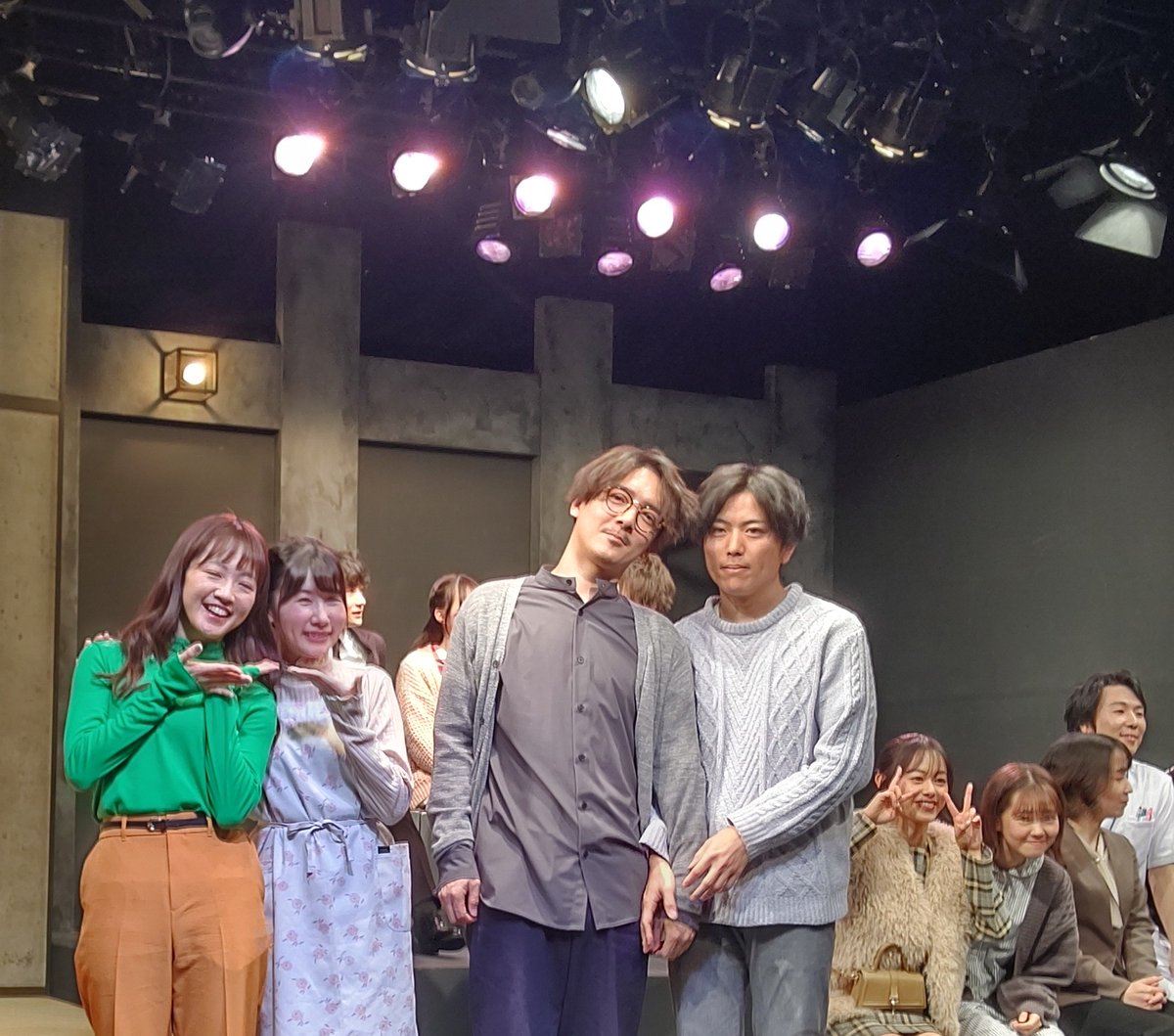 BlueLove113's tweet photo. #ハピネス2022
22日のカテコの推し💕
丸山さんとイチャイチャ✨ https://t.co/Yk6sVscLws