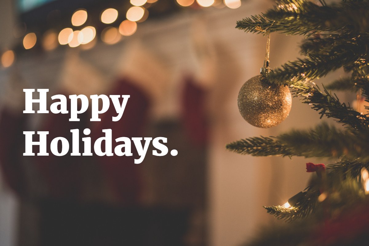 The Iwan Ries team wishes you and your loved one's season’s greetings. May you be surrounded by love, family, and a great cigar. 🎄 #IwanRiesAndCo