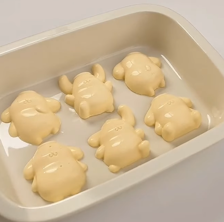 daily_dolce's tweet image. Pompompurin pudding
