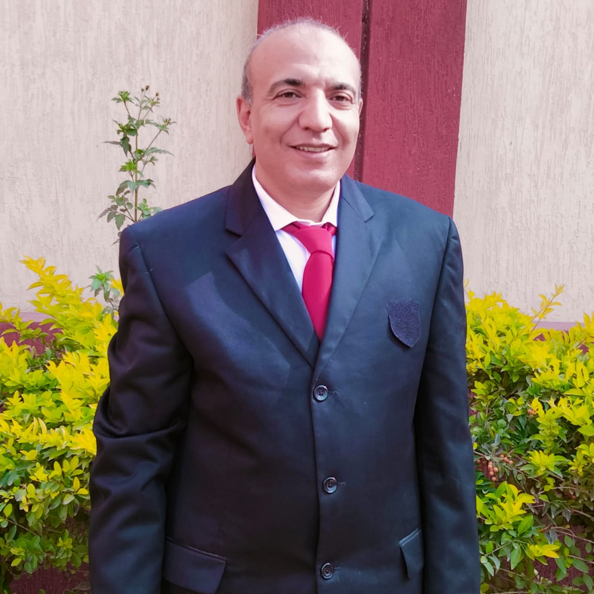 كل عام وانتم جميعا بخير بمناسبه العام الجديد