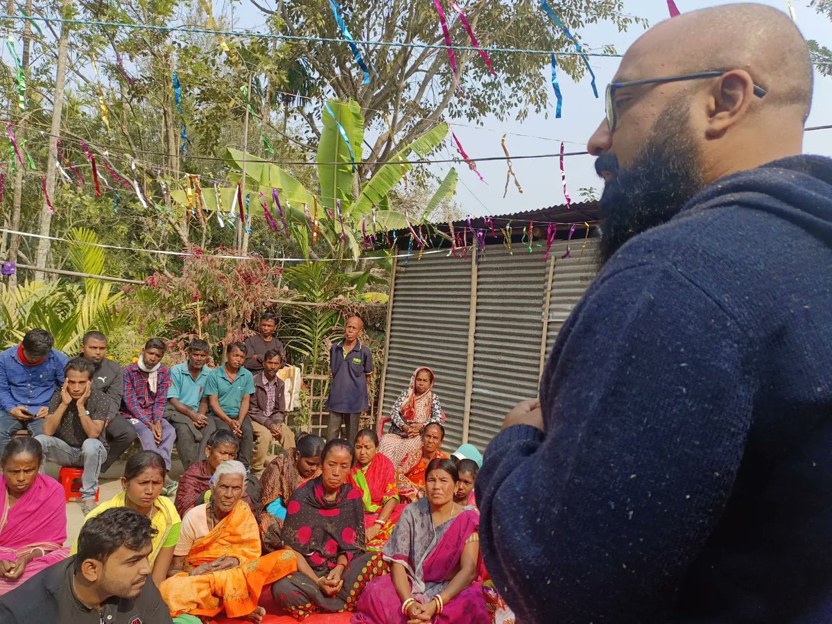 mriganka_dr's tweet photo. #maankibaat & #susasandivas ..tribute to Bharatratna #atalbiharivajpayee ji..at Dimakuchi Mandal #paneri LAC ,#udalguri dist today .It was indeed an experience to interact with the locals @Bhabesh_KalitaR @PhanindranathS3 @BiswajitDaimar5 @BJP4NALBARI @BJP4Assam @BJP4India https://t.co/yFlFWh0bnW