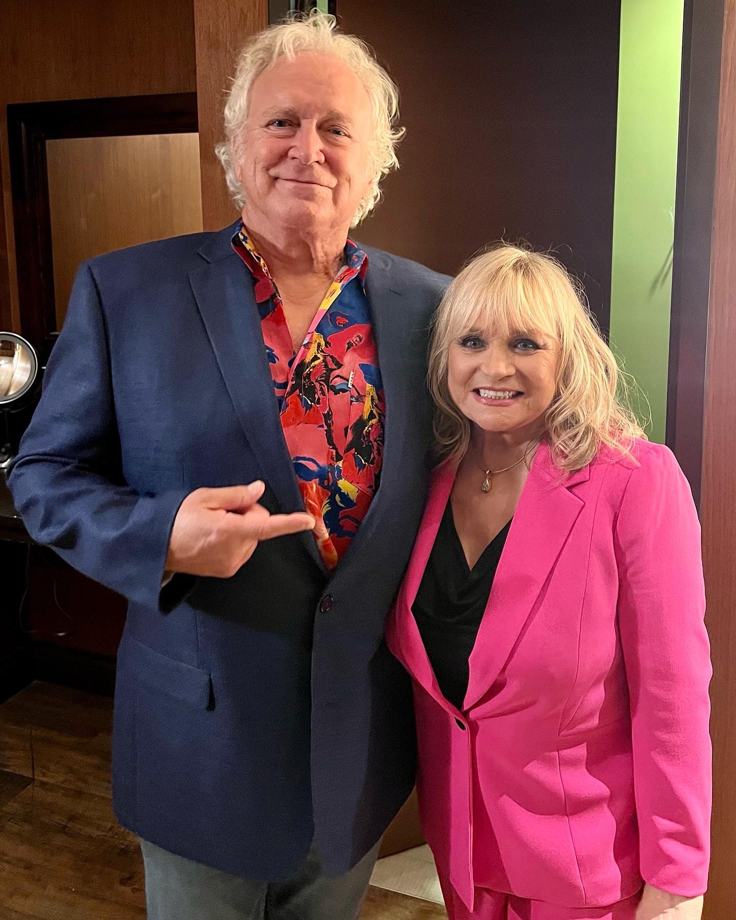Happy Birthday to Barbara Mandrell and Steve Wariner! 