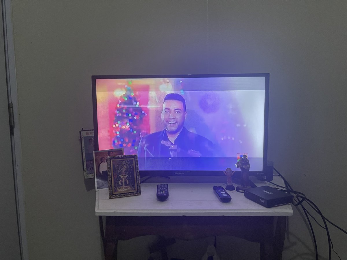 AnthonyXtremo's tweet photo. Viendo el especial de @DONOMAR Presenta Tradición Urbana 2 🙌🏾 por @TelemicroHD https://t.co/1753uMjPyU