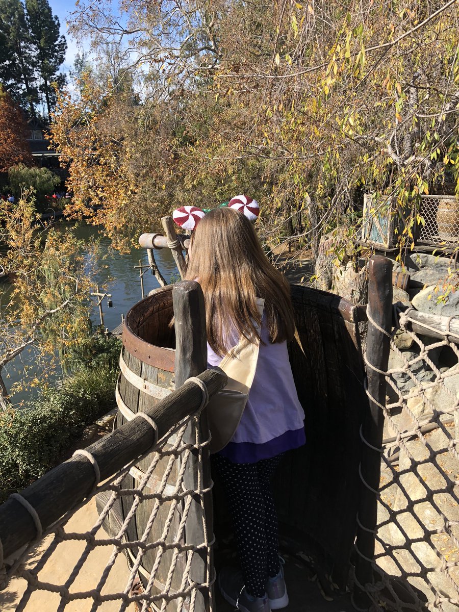 Watching the water for approaching pirate vessels