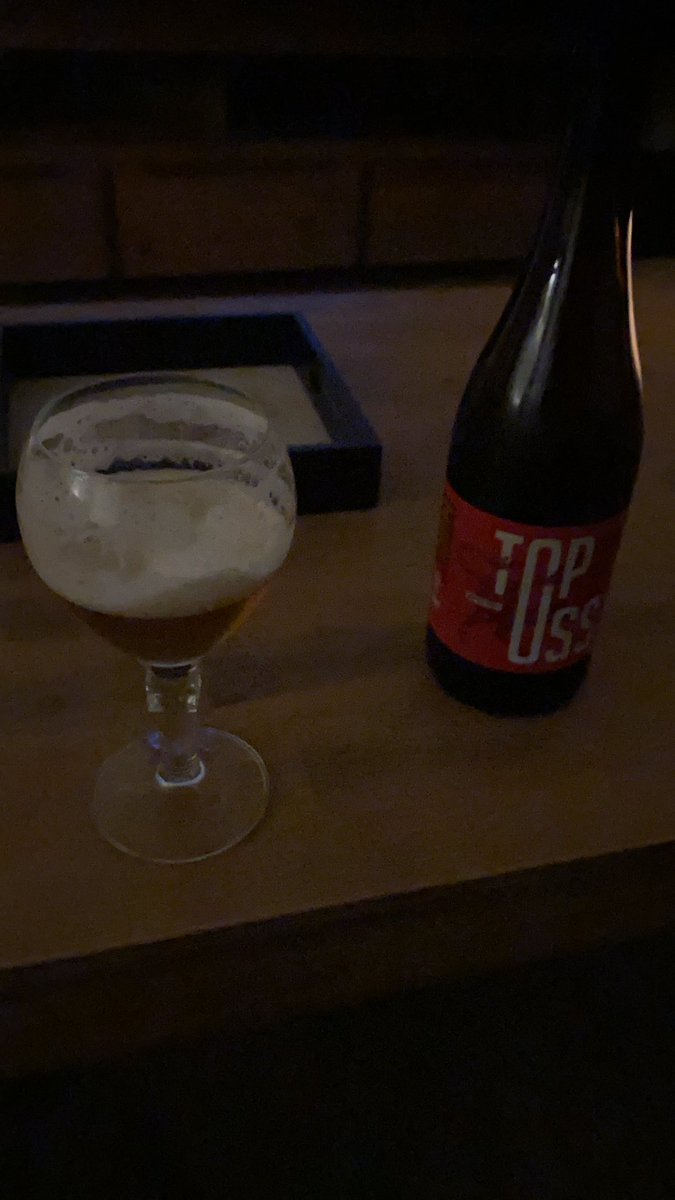 v_lieshout's tweet photo. TOP biertje! #toposs #tripel #dapperetripel #muifel https://t.co/wmGRo49aSl